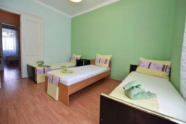 Apart Daire, 2 Yatak Odası (1)