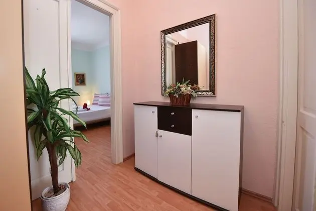 Apart Daire, 2 Yatak Odası (1)