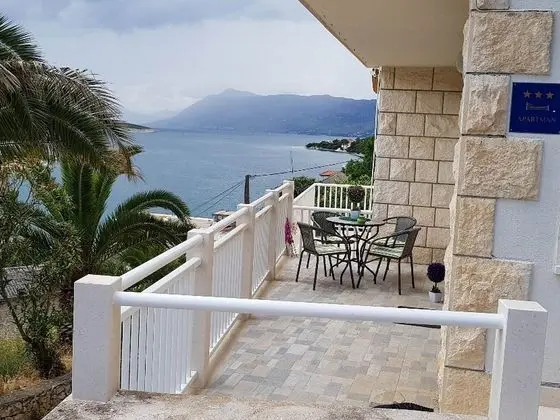 Apart Daire (One bedroom apartment with terrace)