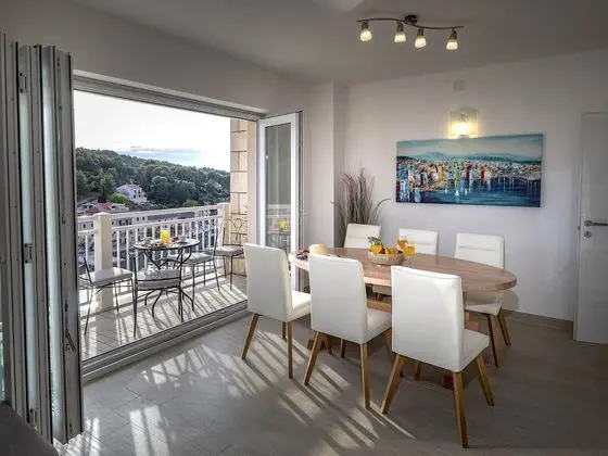 Apart Daire (Two bedroom apartment with balcony)