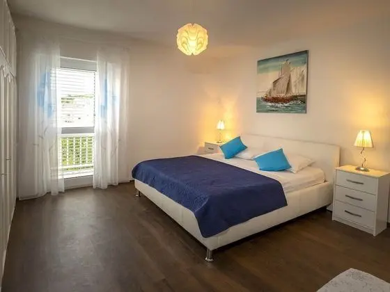 Apart Daire (Two bedroom apartment with balcony)