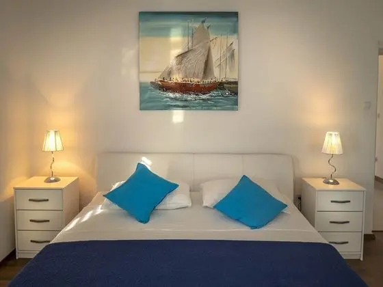 Apart Daire (Two bedroom apartment with balcony)