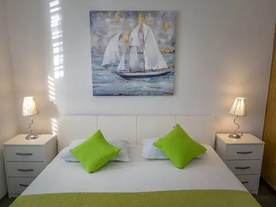 Apart Daire (Two bedroom apartment with balcony)