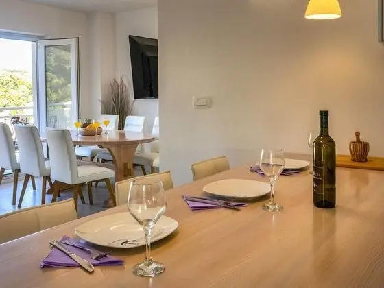 Apart Daire (Two bedroom apartment with balcony)