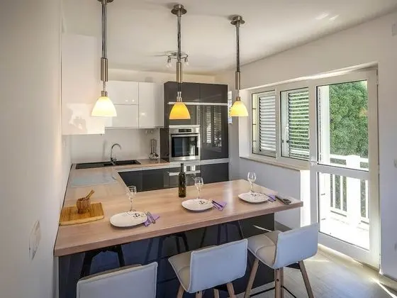 Apart Daire (Two bedroom apartment with balcony)