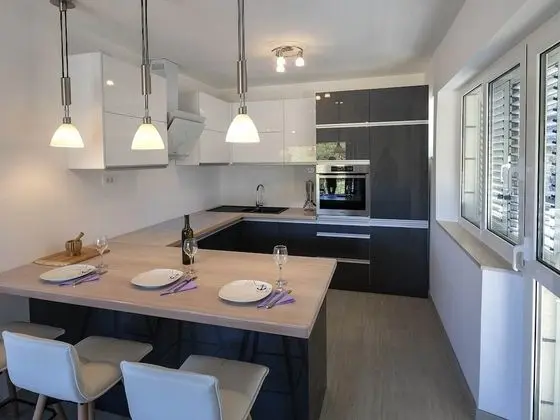 Apart Daire (Two bedroom apartment with balcony)
