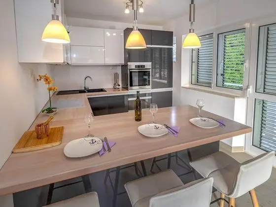 Apart Daire (Two bedroom apartment with balcony)