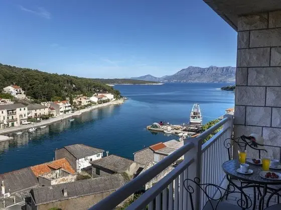 Apart Daire (Two bedroom apartment with balcony)