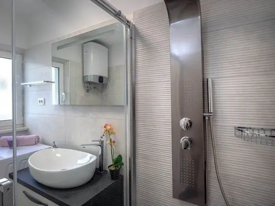 Apart Daire (Two bedroom apartment with balcony)