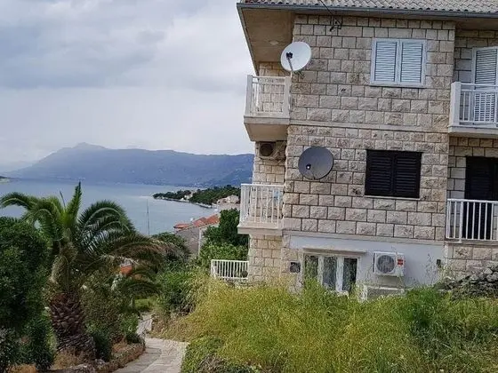 Apart Daire (Two bedroom apartment with balcony)