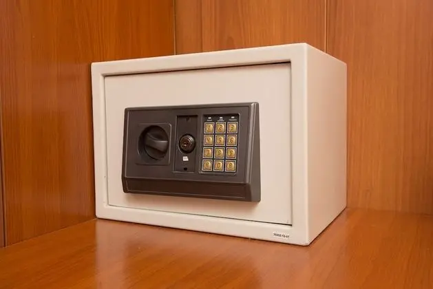 Comfort Tek Büyük veya İki Ayrı Yataklı Oda, Balkon