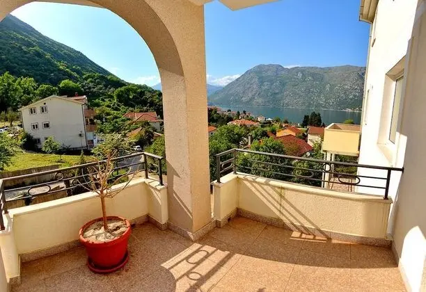 Panoramic Apart Daire, Deniz Manzaralı