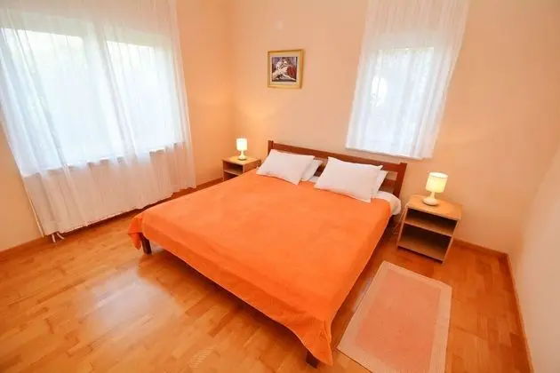 Standard Apart Daire, Deniz Manzaralı