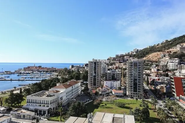 Stüdyo, Deniz Manzaralı