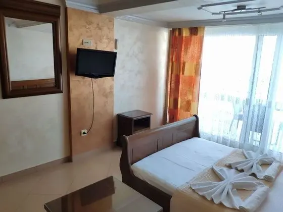 Stüdyo, Deniz Manzaralı