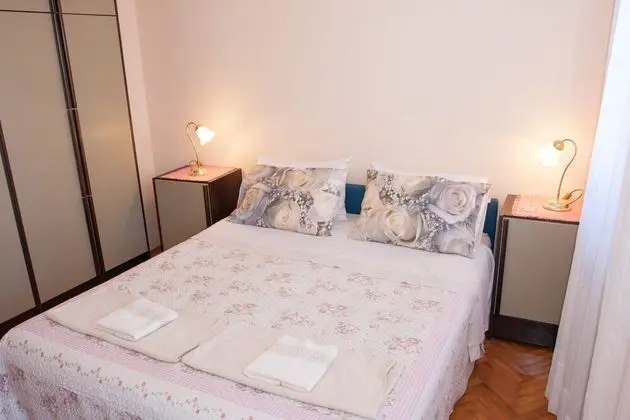 Villa (Marija)