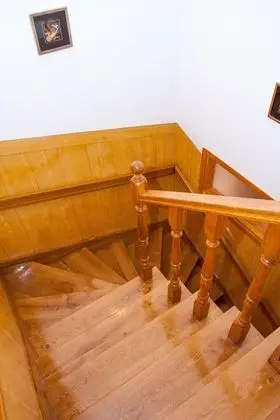 Villa (Marija)