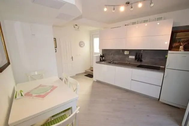 Apart Daire (Two Bedroom Apartment with Partial Se)