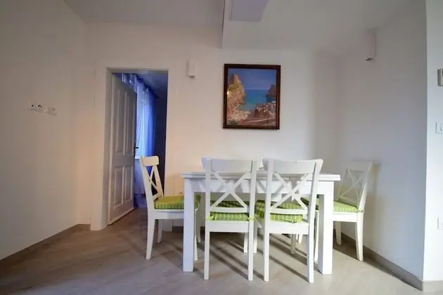 Apart Daire (Two Bedroom Apartment with Partial Se)