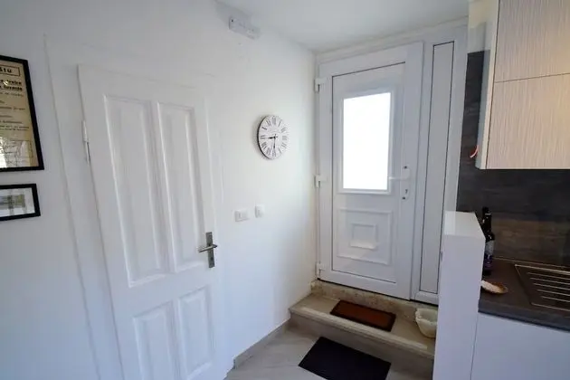 Apart Daire (Two Bedroom Apartment with Partial Se)