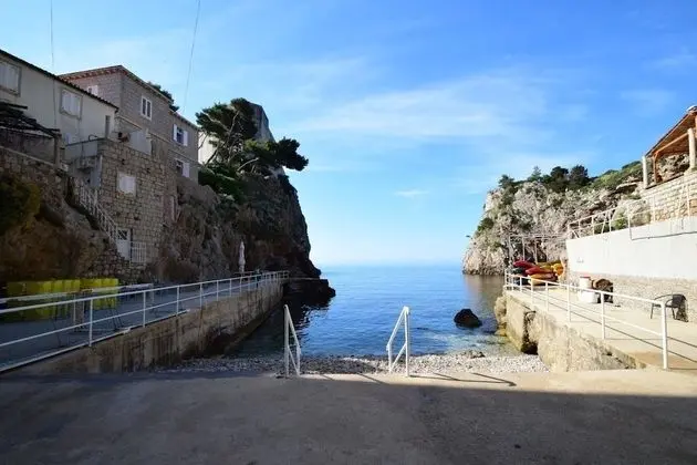 Apart Daire (Two Bedroom Apartment with Partial Se)