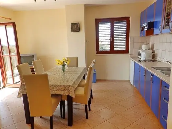 Apart Daire (Two Bedroom Apt, Terrace)