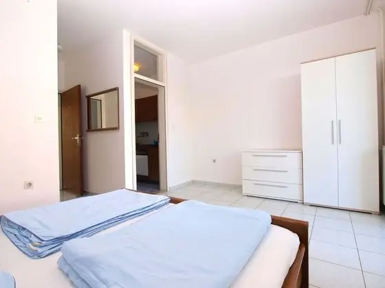 Apart Daire, 1 Yatak Odası (1421/13287)