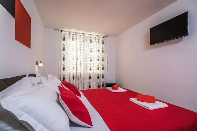 Apart Daire, 2 Yatak Odası, Balkon, Deniz Manzaralı