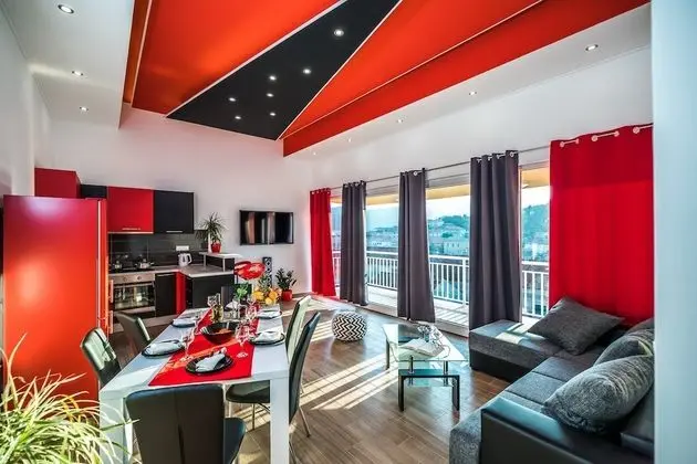 Apart Daire, 2 Yatak Odası, Balkon, Deniz Manzaralı