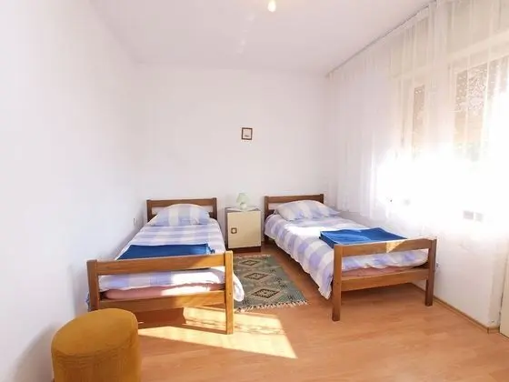 Apart Daire, 2 Yatak Odası (79/130)