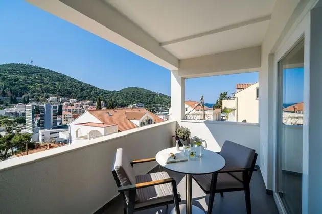 Apart Daire (Superior 1 Bedroom Apt with Balcony)