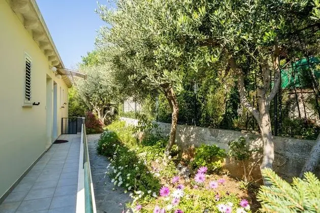 Apart Daire (Superior 1 Bedroom Apt with Balcony)