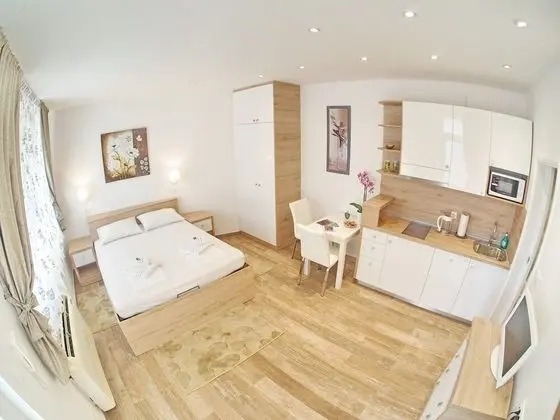 Stüdyo (Studio with Terrace and Sea View no.2)