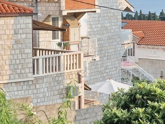 Stüdyo (Studio with Terrace and Sea View no.2)
