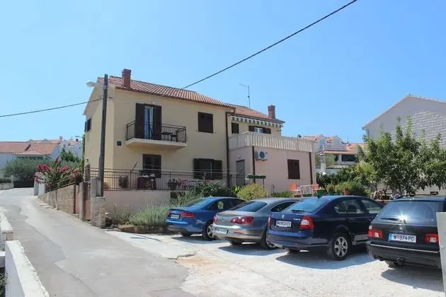 Apart Daire (One-Bedroom Apartment with Terrace)