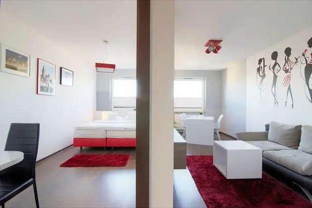 Deluxe Apart Daire (Bandurskiego 96-95 street)