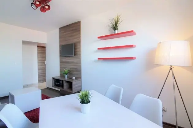 Deluxe Apart Daire (Bandurskiego 96-95 street)