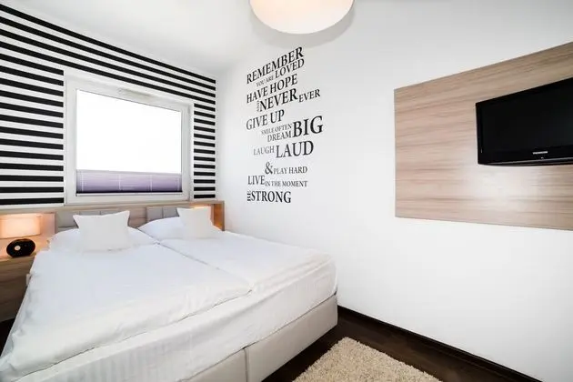 Deluxe Apart Daire (Bandurskiego 96-95 street)