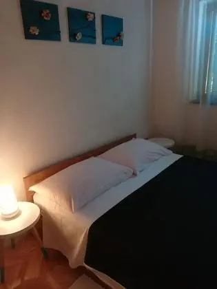 Apart Daire (Three Bedroom Apartment with Balcony)