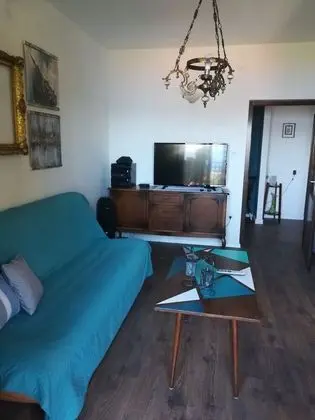 Apart Daire (Three Bedroom Apartment with Balcony)