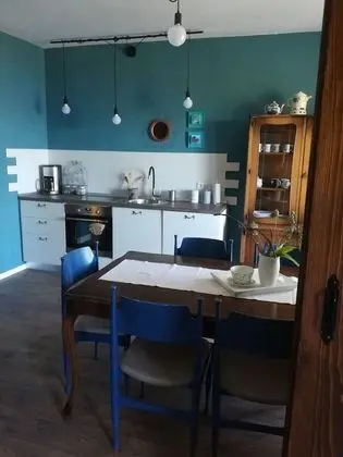 Apart Daire (Three Bedroom Apartment with Balcony)