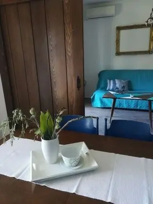 Apart Daire (Three Bedroom Apartment with Balcony)