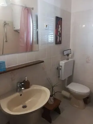 Apart Daire (Three Bedroom Apartment with Balcony)