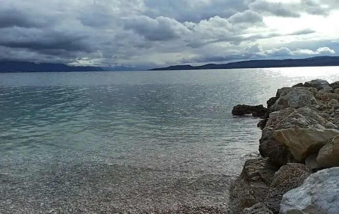 Apart Daire (Three Bedroom Apartment with Balcony)