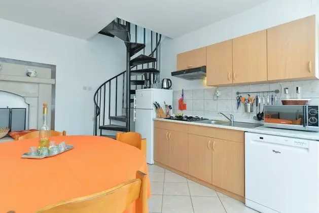 Apart Daire, 2 Yatak Odası (100/191)