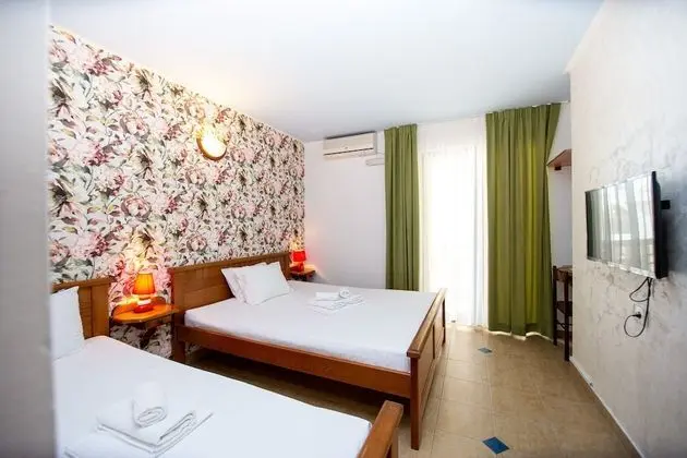 Standard Stüdyo, Kısmi Deniz Manzaralı