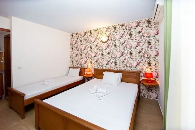 Standard Stüdyo, Kısmi Deniz Manzaralı