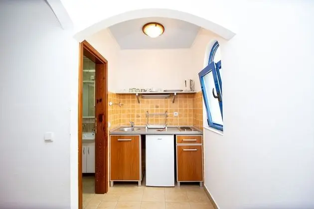 Standard Stüdyo, Kısmi Deniz Manzaralı