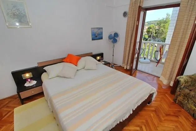 Apartment for 2 people "Lucija"