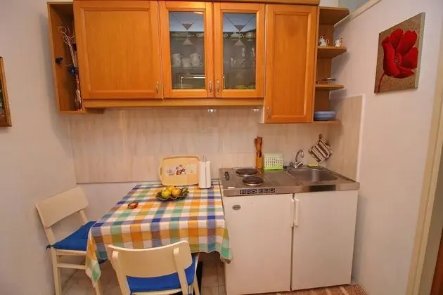 Apartment for 2 people "Lucija"